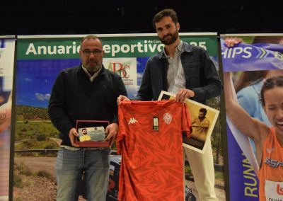 Fran Cruz recibe un reconocimiento en la GAPD